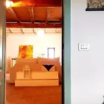 L'aranceto Feriehus Acireale