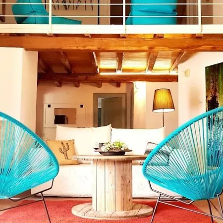 L'aranceto 펜션 아치레알레