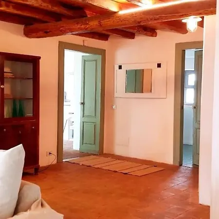 펜션 L'aranceto 아치레알레