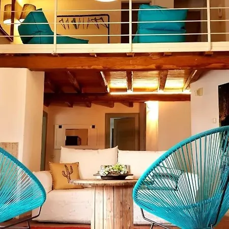 펜션 L'aranceto 아치레알레